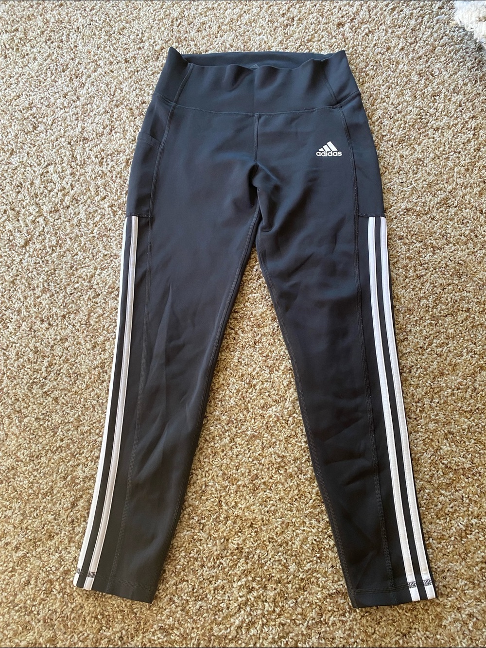 Adidas leggings